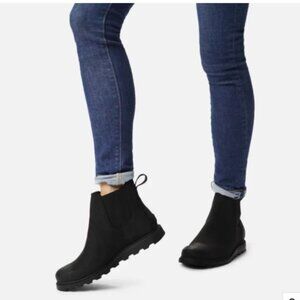 Sorel Ainsley Waterproof Chelsea Boot Size 6 New with tags